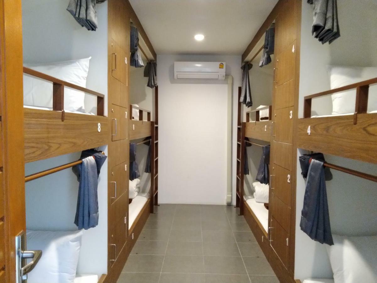 Wee Hostel Канчанабури Экстерьер фото